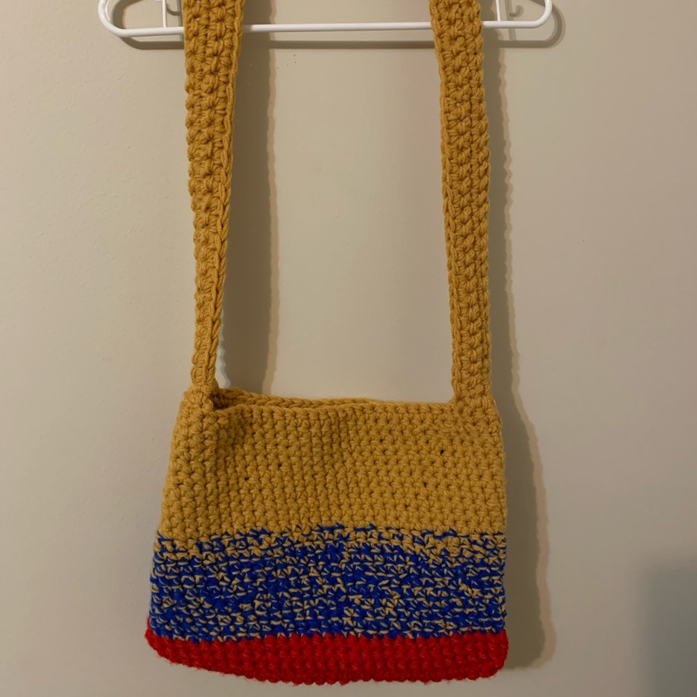 Crossbody Bag Handmade Crocheted - Picture 11 of 16